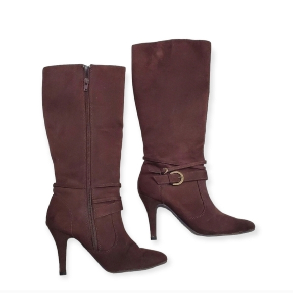Brown Knee High Pointed Toe Boots - Picture 5 of 5